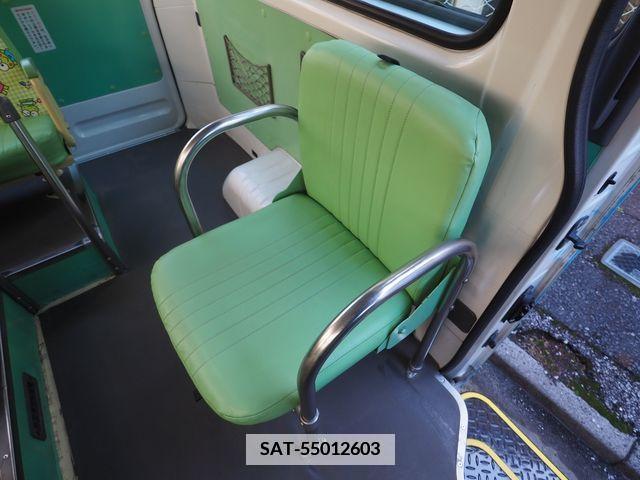 Nissan CARAVAN COACH 2003-03 373419-10