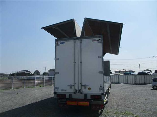 Isuzu GIGA 2010-09 2992-28