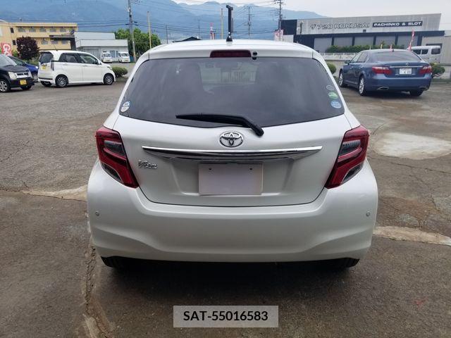 Toyota VITZ 2015-02 288603-4