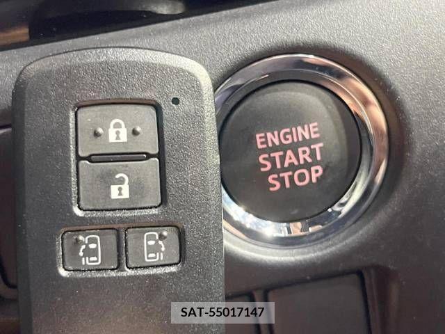 Toyota VOXY 2021-03 332576-9