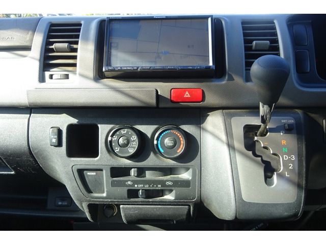 Toyota REGIUSACE VAN 2009-03 17057-18