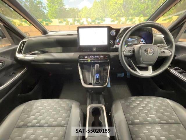 Toyota VOXY HYBRID 2022-09 340313-1