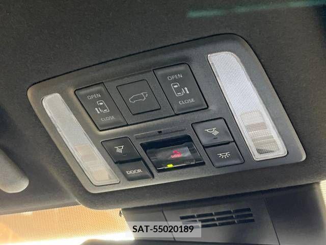 Toyota VOXY HYBRID 2022-09 340313-6