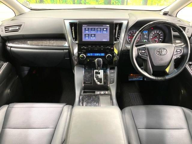 Toyota VELLFIRE 2021-01 15596-1