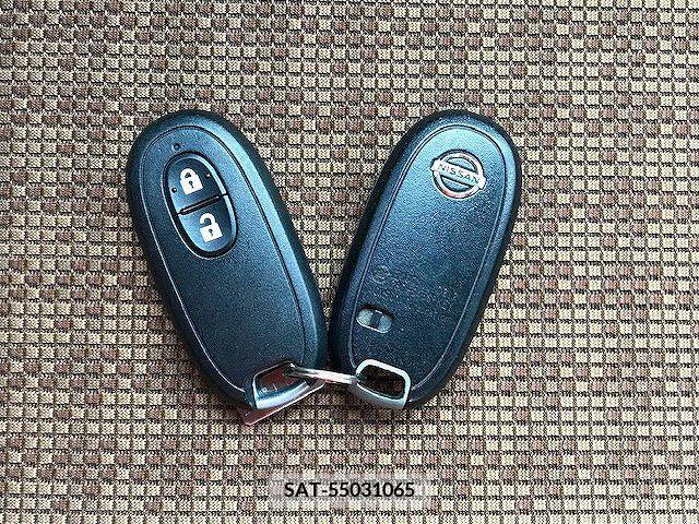 Nissan MOCO 2013-01 232374-21