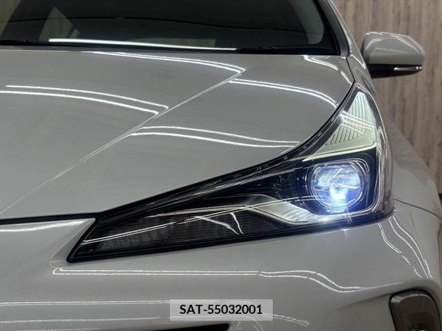 Toyota PRIUS 2021-01 349915-11