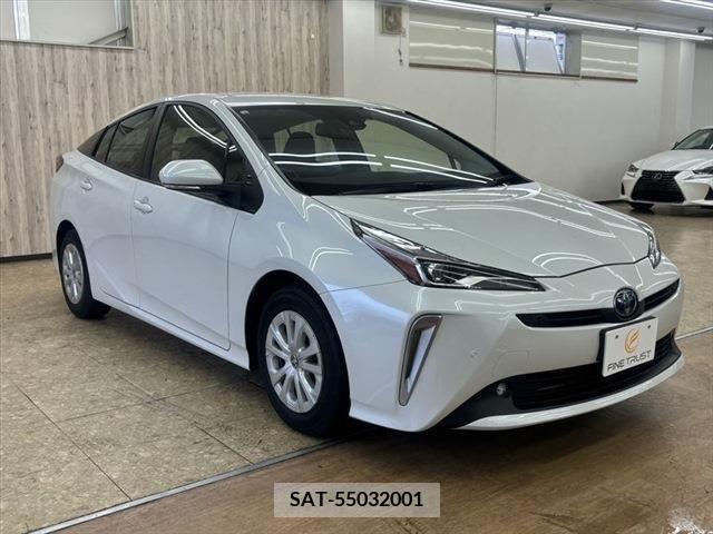 Toyota PRIUS 2021-01 349915-14