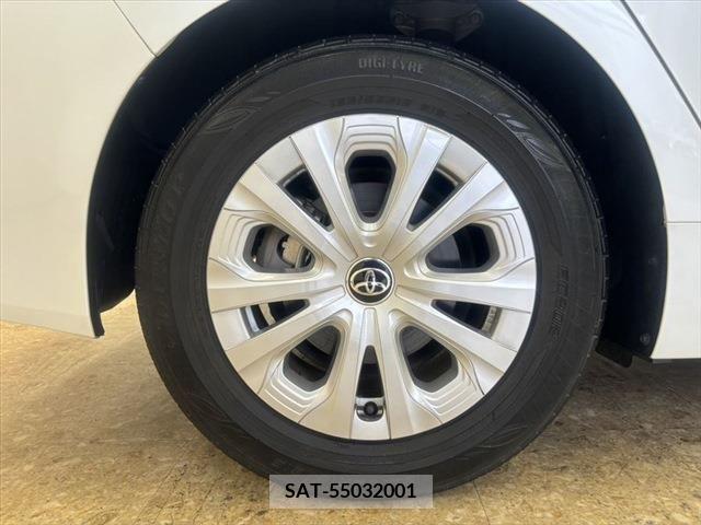 Toyota PRIUS 2021-01 349915-24
