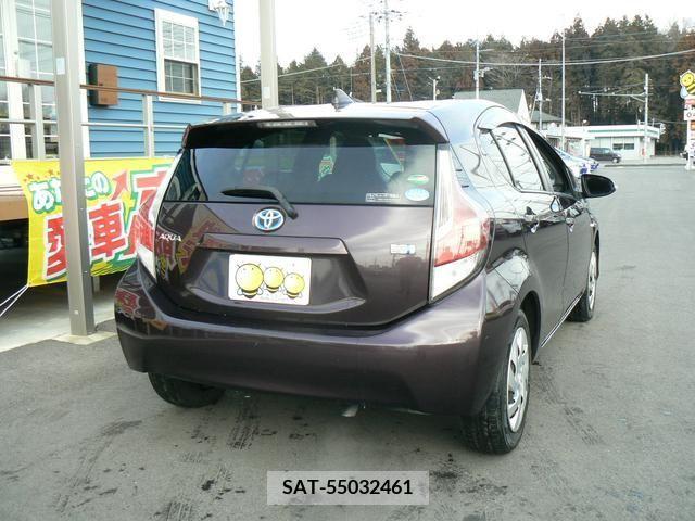 Toyota AQUA 2015-01 222264-2