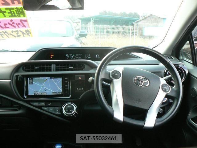 Toyota AQUA 2015-01 222264-4