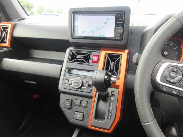 Daihatsu TAFT 2022-10 6869-11