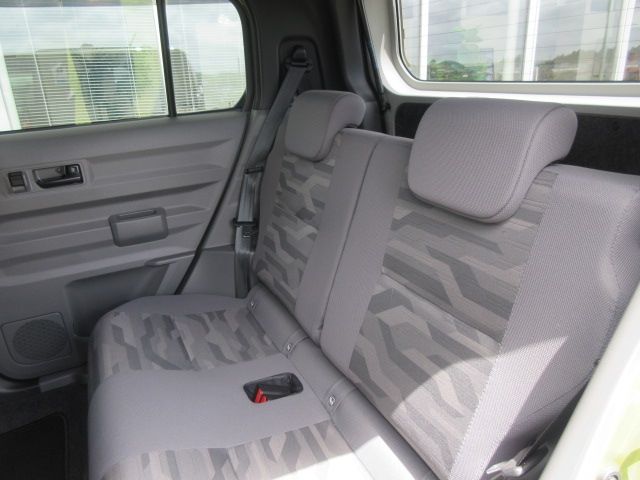 Daihatsu TAFT 2022-10 6869-5