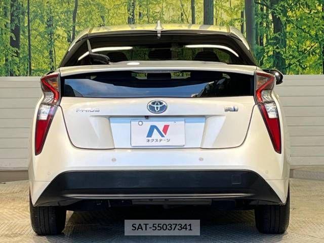 Toyota PRIUS 2017-06 366610-15
