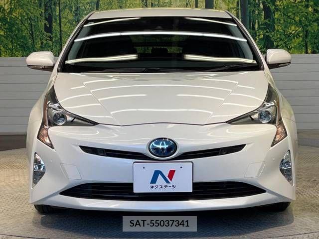 Toyota PRIUS 2017-06 366610-14