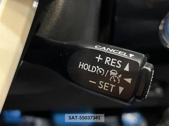 Toyota PRIUS 2017-06 366610-5