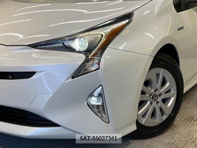 Toyota PRIUS 2017-06 366610-12