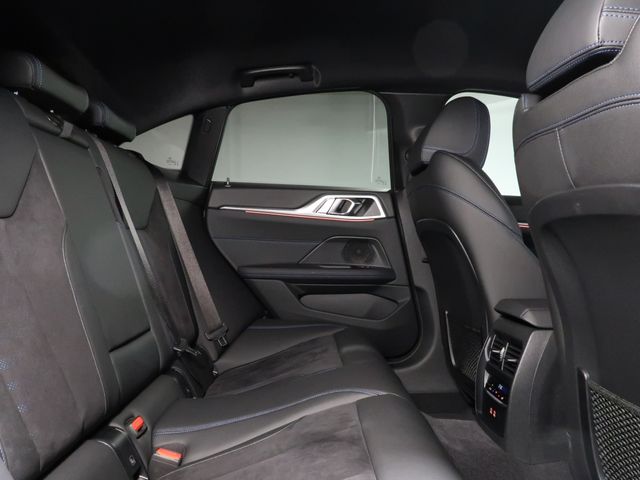 Bmw 4 SERIES 2022-12 15464-6