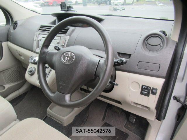 Toyota PASSO SETTE 2010-05 384813-3