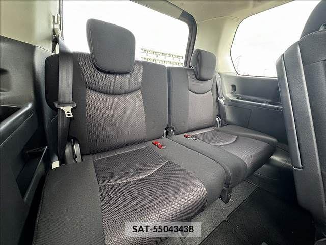 Nissan SERENA 2011-09 284293-18