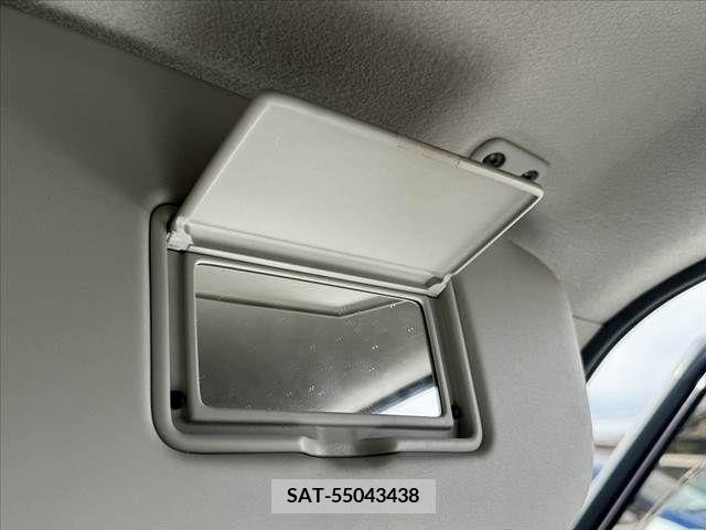 Nissan SERENA 2011-09 284293-28