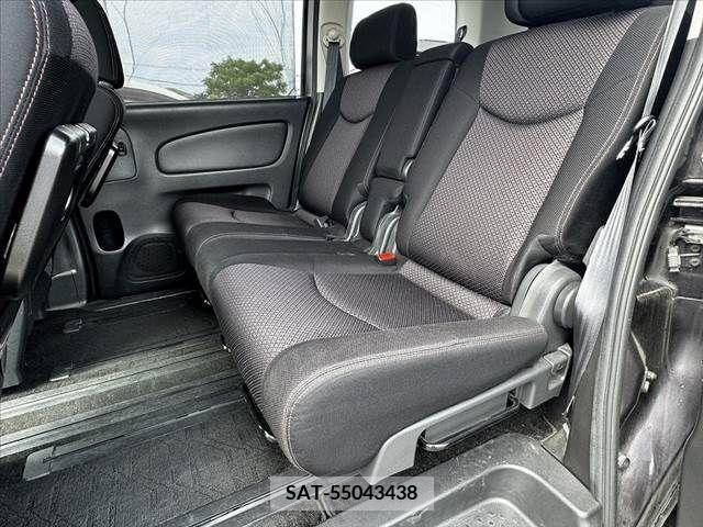 Nissan SERENA 2011-09 284293-17