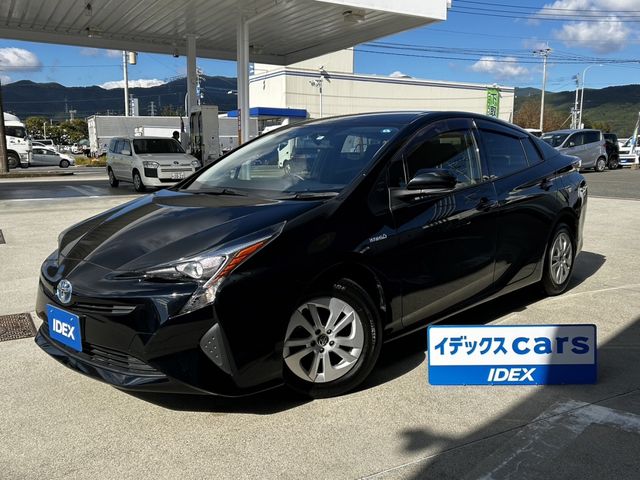 Toyota PRIUS 2018-04 11482-0