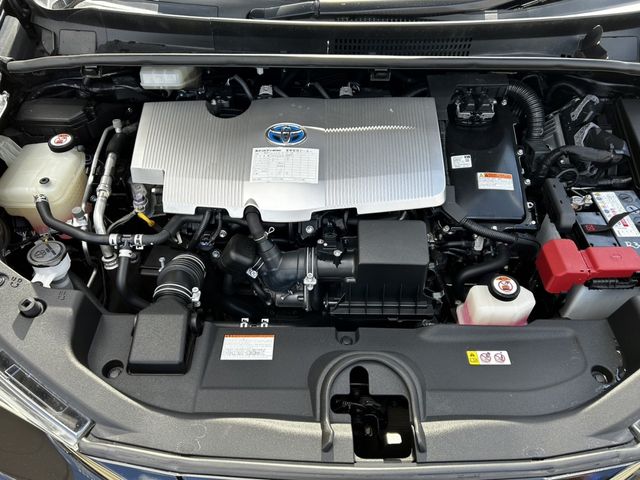 Toyota PRIUS 2018-04 11482-28