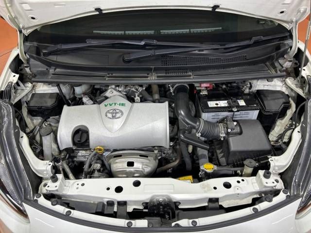 Toyota SIENTA 2016-01 27509-18