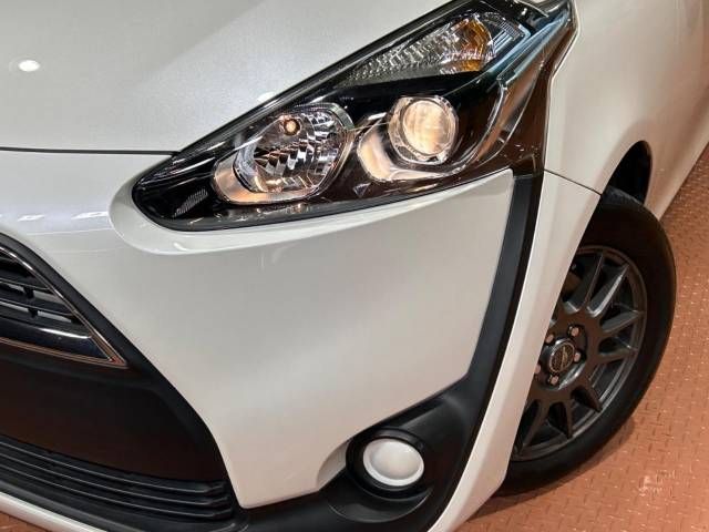 Toyota SIENTA 2016-01 27509-11