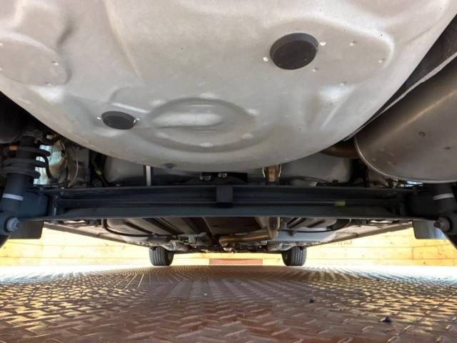 Toyota SIENTA 2016-01 27509-17