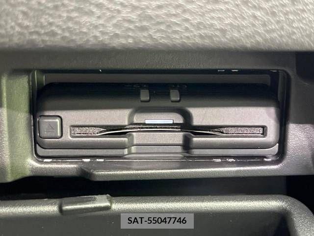 Nissan SERENA 2019-10 393888-7