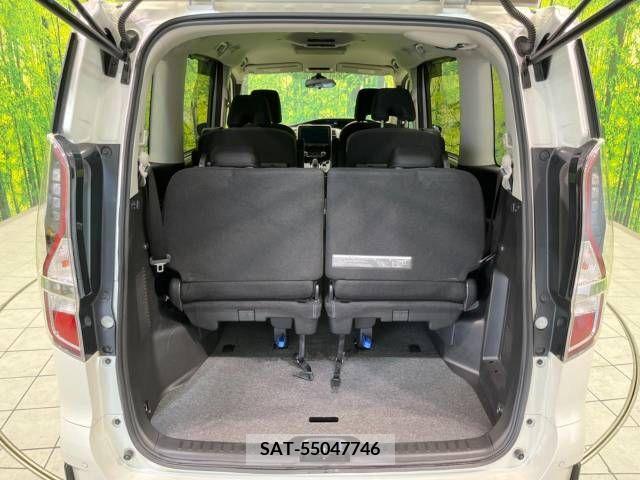 Nissan SERENA 2019-10 393888-10