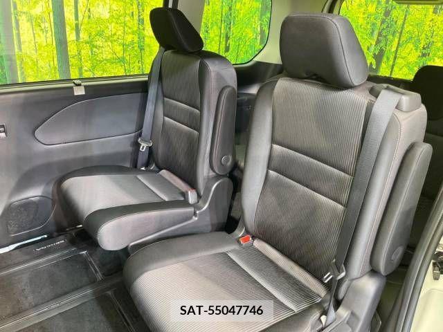 Nissan SERENA 2019-10 393888-9