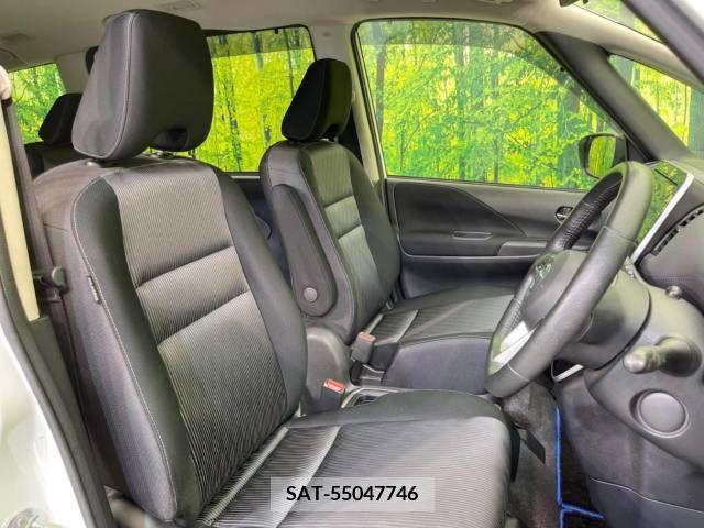 Nissan SERENA 2019-10 393888-8