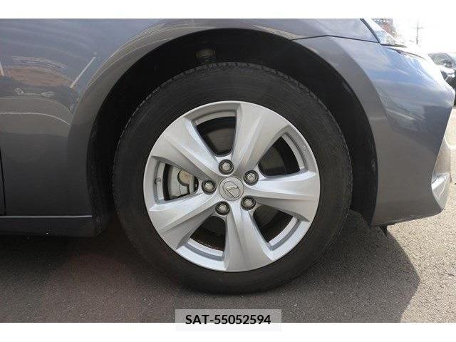 Lexus IS 2017-02 226020-11
