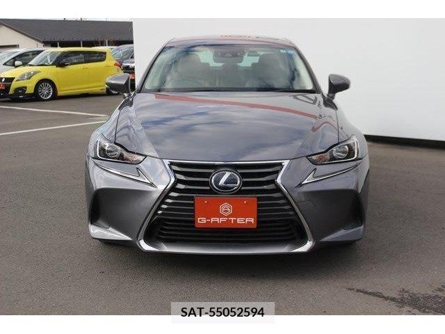 Lexus IS 2017-02 226020-5