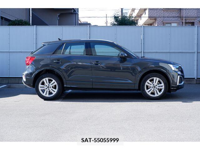Audi Q2 2023-08 212188-4