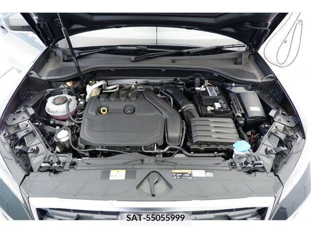 Audi Q2 2023-08 212188-11