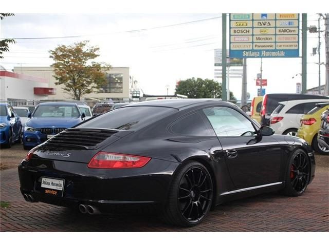 Porsche 911 2008-07 12109-2