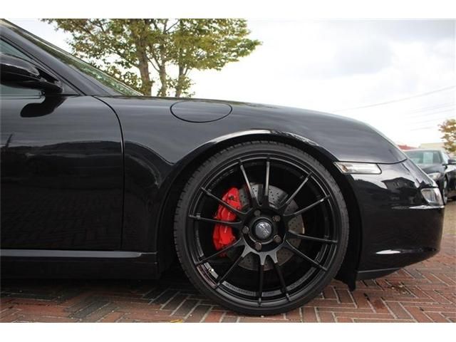 Porsche 911 2008-07 12109-11