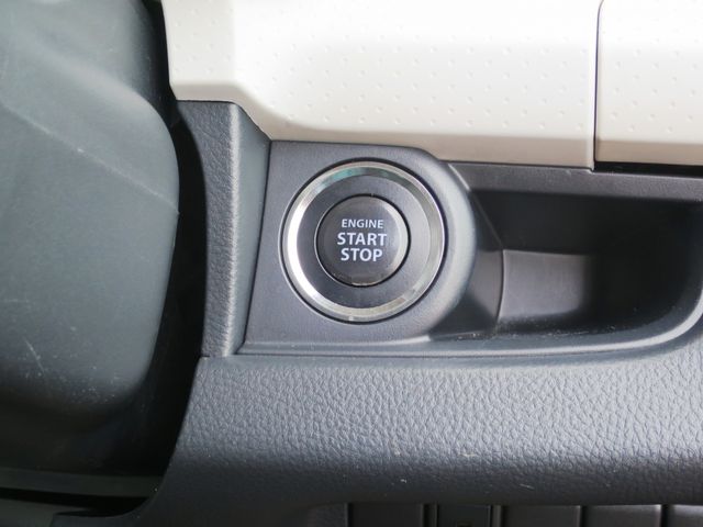Nissan MOCO 2012-11 15594-17