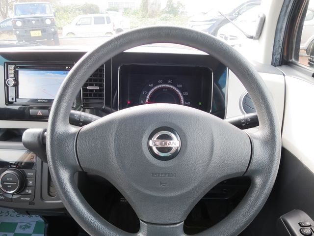 Nissan MOCO 2012-11 15594-12
