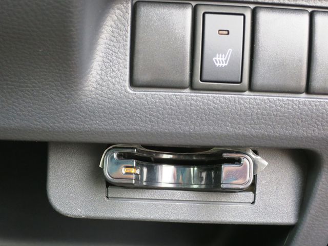 Nissan MOCO 2012-11 15594-16