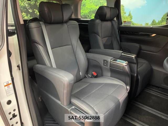 Toyota ALPHARD 2022-02 337690-11