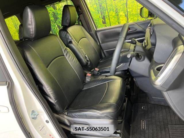 Toyota NOAH 2022-06 238139-8