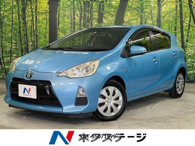 Toyota AQUA 2013-08 389314-0
