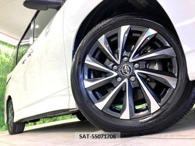 Toyota VOXY HYBRID 2022-04 346798-14