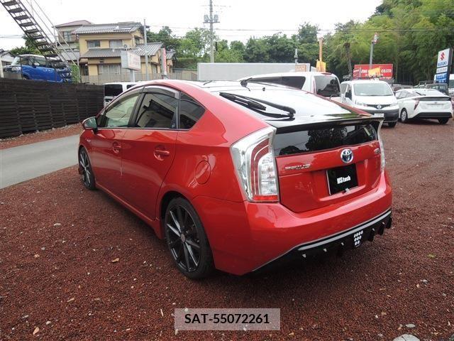Toyota PRIUS 2012-09 282060-11