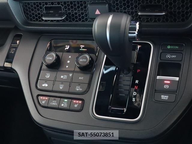 Honda STEP WGN 2023-10 205193-4