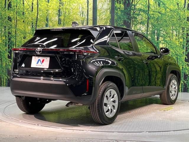 Toyota YARIS CROSS 2023-03 194261-16